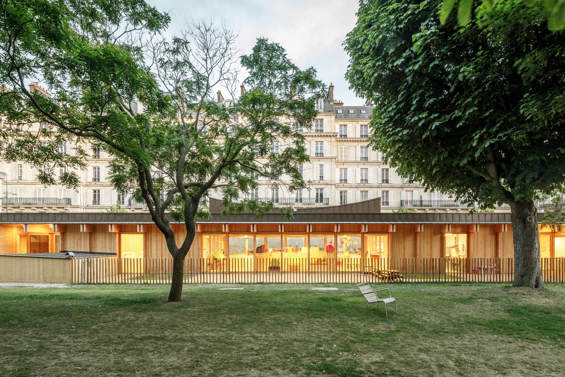 Detail Award 2024: Kinderkrippe Palais de l’Alma in Paris, Architektur: Atelier Régis Roudil Architectes, © Florent Michel
