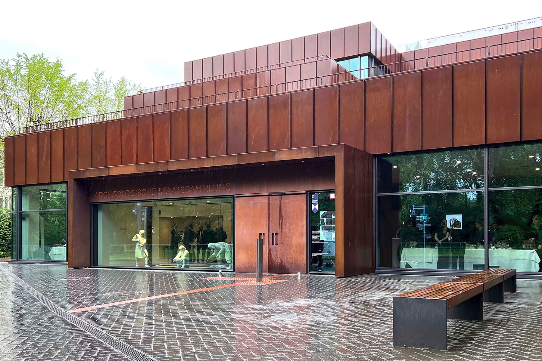 Die sanierte Archäologische Staatssammlung mit ihrer prägnanten Cortenstahlfassade, © Burkhard Mücke