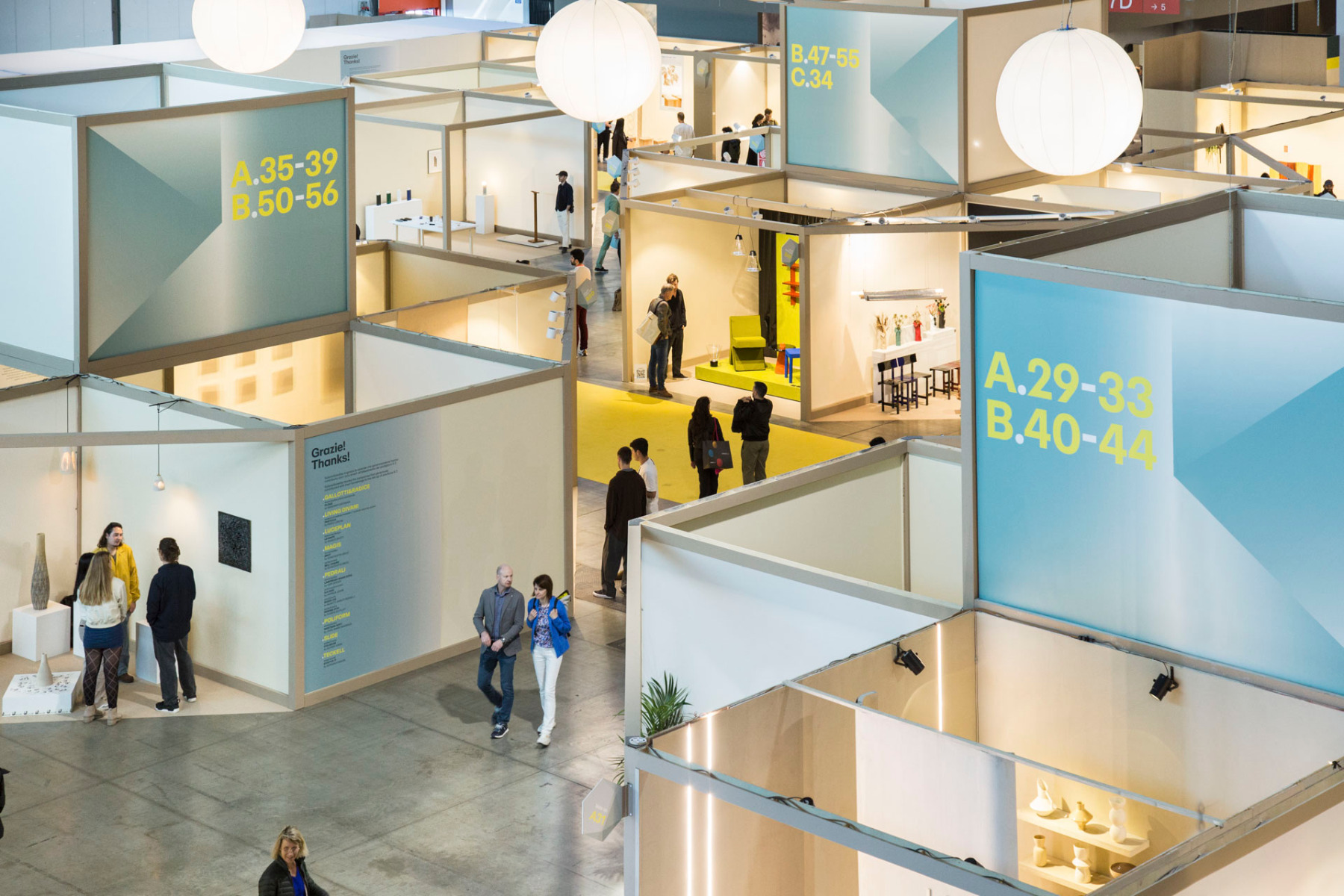 2025 beg&uuml;&szlig;t der Salone del Mobile.Milano mehr als 2000 Aussteller aus 37 L&auml;ndern. &copy; Ludovica Mangini | Salone del Mobile.Milano