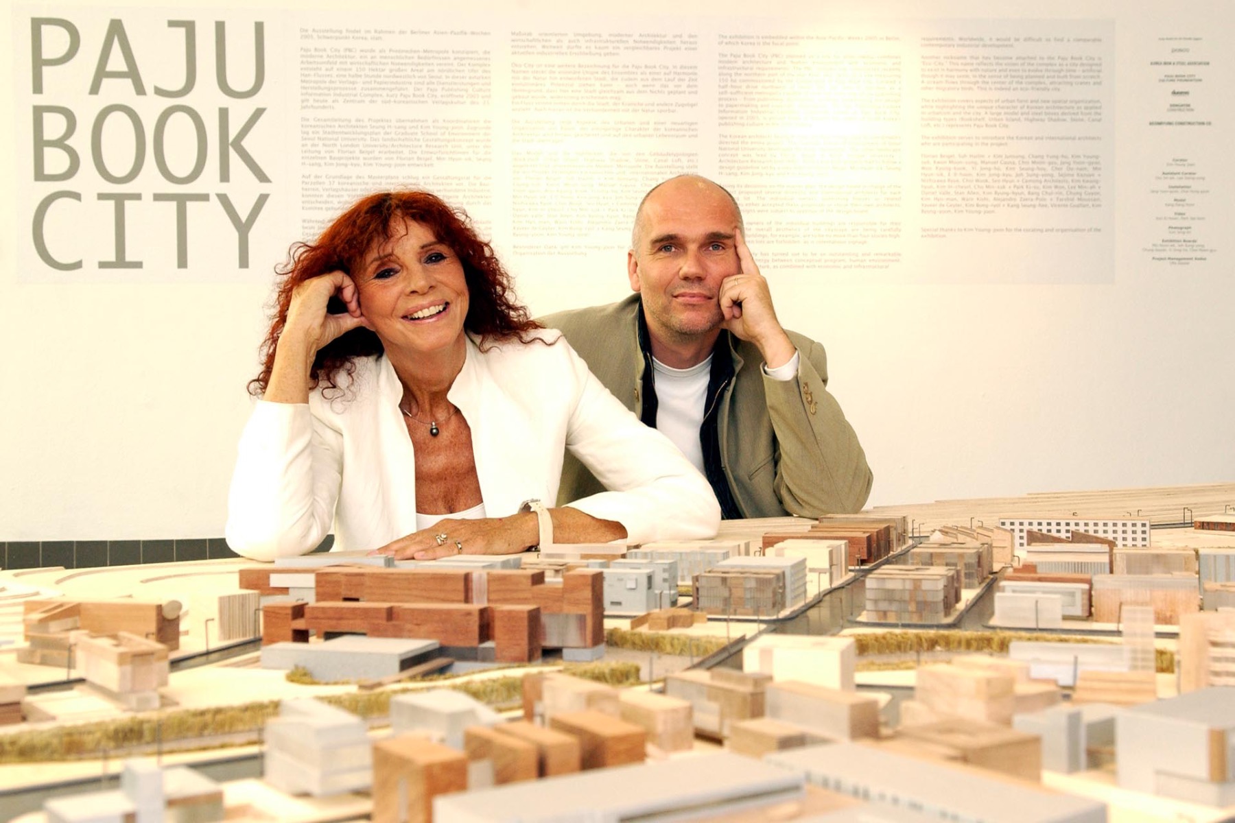 Kristin Feireiss (1942-2025) mit ihrem Partner Hans-J&uuml;rgen Commerell, &copy; Aedes Berlin